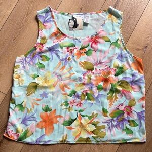 Jaclyn Smith Floral tank top women's Size XL NWT Tropical Lightweight Blouse